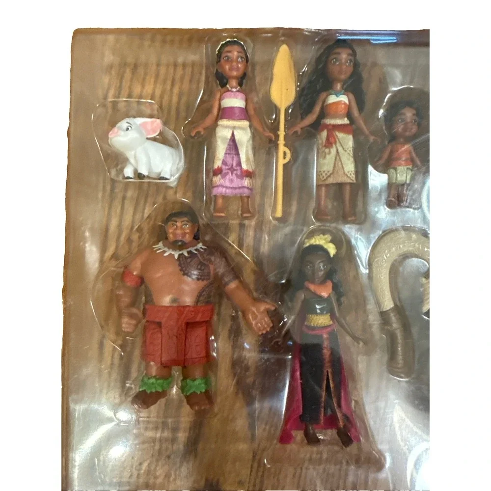 Disney Moana 2 Adventure Set Of 6 Caracthers Figures + Accesories New **No Box**